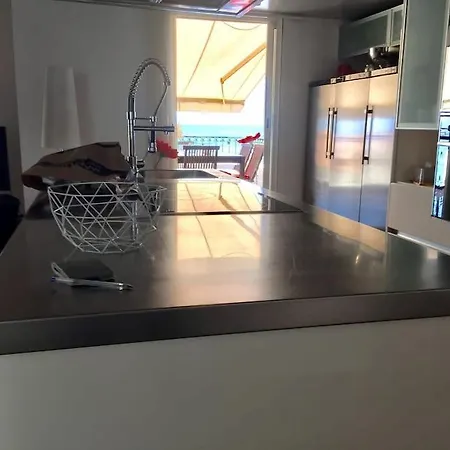 Magnifique Triplex Face A La