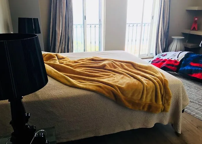 Magnifique Triplex Face A La