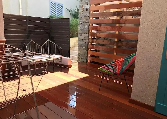 Magnifique Triplex Face A La דירה San-Martino-di-Lota