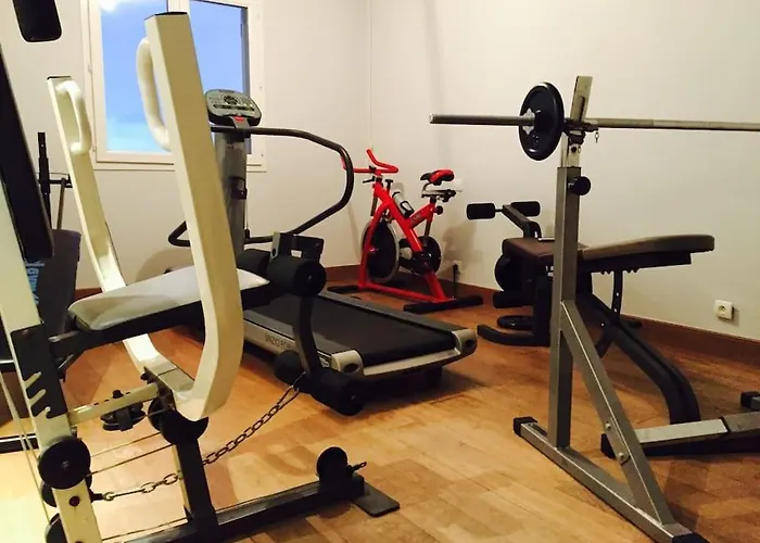 Magnifique Triplex Face A La דירה